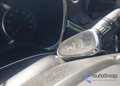 2020 Chevrolet Blazer Awd 2Lt z USA, uszkodzony, nr VIN 3GNKBHR42LS641890